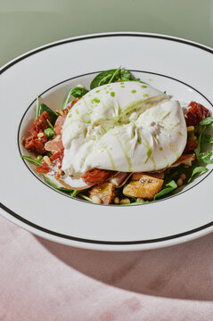 burrata salad 