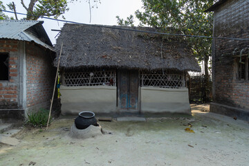 Traditional Terai House in Rural Nepal © Sanoyatra