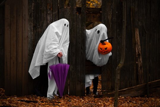 Halloween two ghost