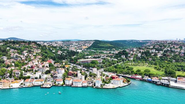 Phytoplankton Bloom Lights Up Istanbul Strait