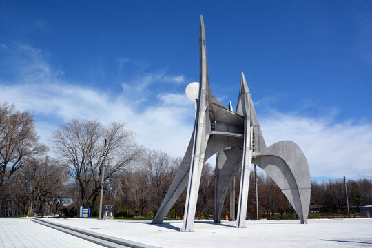 MONTREAL QUEBEC CANADA: The Alexander Calder sculpture L'Homme French for "Man")is a large-scale outdoor sculpture in Parc Jean-Drapeau, located in Montreal.