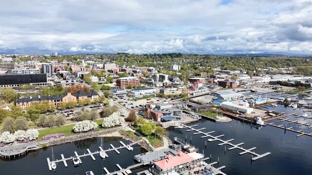 Aerial view of Burlington waterfront, Lake Champlain marina and downtown, Vermont, USA. g.