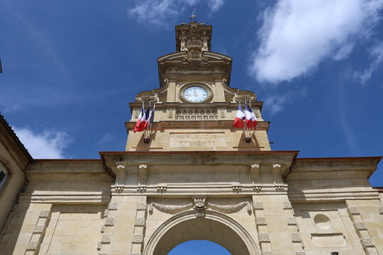 Porte Saint Pierre, porte de ville, ville de Pontarlier, d&eacute;partement du Doubs, France
