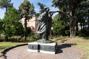 Obraz premium Carabinieri nella tormenta, monument to the Bicentennial of the Carabinieri located in the Gardens of San Andrea al Quirinale in Rome, Italy