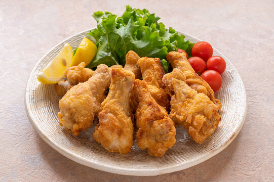 手羽元の唐揚げ