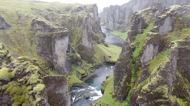 Waypoint Shot on Iceland Fja&eth;r&aacute;rglj&uacute;fur Canyon