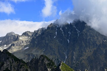 Wysokie Tatry, szczyty i przełęcze w masywie Łomnickiego Szczytu, góry powyżej Tatrzańskiej Łomnicy, Słowacja, Europa © Albin Marciniak
