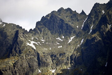 Wysokie Tatry, szczyty i przełęcze w masywie Łomnickiego Szczytu, góry powyżej Tatrzańskiej Łomnicy, Słowacja, Europa © Albin Marciniak