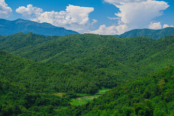 Obraz premium Khao Kho Phetchabun Thailand-May 31,2026, Beautiful blue sky high peak mountains at Khao Kho Royal Palace.