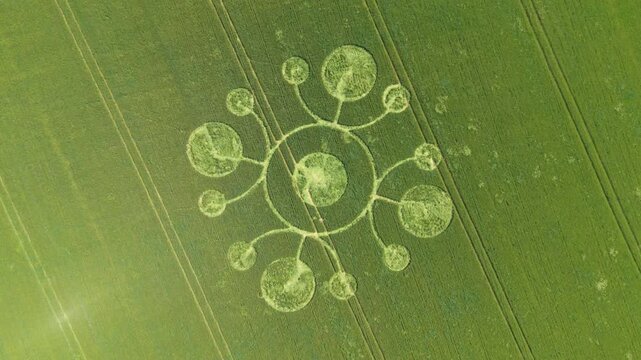 Mere, Wiltshire, UK, May 27, 2026; Aerial view of a mysterious, intricate, geometric formation in a barley field near White Sheet Hill, White Sheet Downs, Mere, England, UK; 22 May 2026