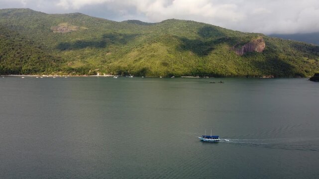 Aerial drone footage of Saco do Mamangu&aacute; highlighting Sugarloaf Peak, Paraty, Brazil