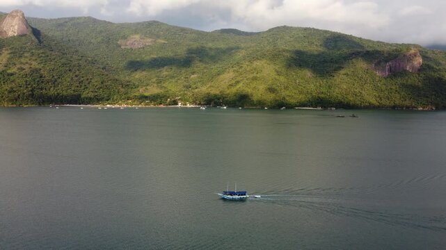 Aerial drone footage of Saco do Mamangu&aacute; highlighting Sugarloaf Peak, Paraty, Brazil
