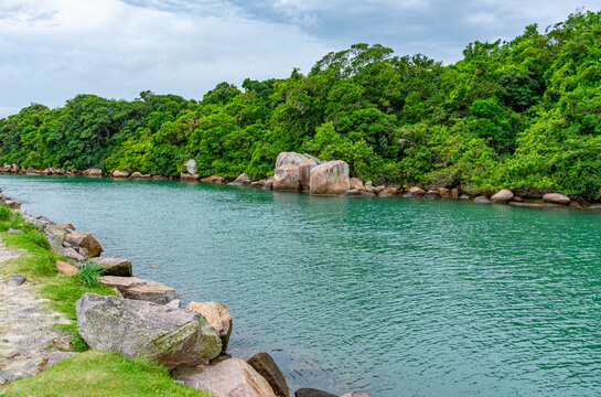 canal do mar em Florian&oacute;polis