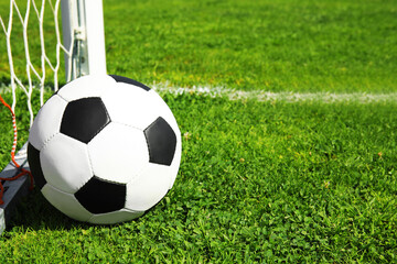 FUTBOL SOCCER BALÓN © Lúmina Studio