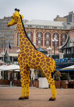 Scheveningen, The Netherlands, 31.05.2026, 6 meters tall LEGO giraffe at the boulevard of Scheveningen outside of Legoland Discovery Centre