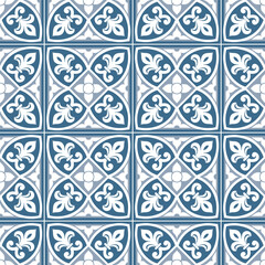 Portuguese azulejo tiles seamless pattern with blue fleur de lis ornaments © Ольга Кухта