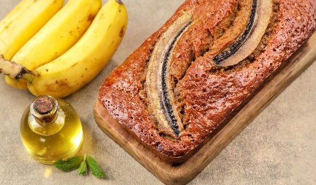 Banana bread is perhaps more commonly known as banana cake or banana cake. 