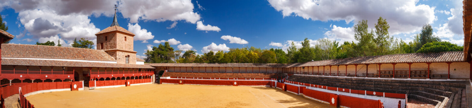 Panoramic View of the Historic Plaza de Toros de las Virtudes Arena