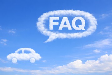 青い空に浮かぶFAQの吹き出し雲と車の雲が疑問を解決するサポートイメージ