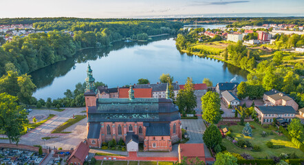 Kaszuby, Kolegiata Kartuska © Aleksandra