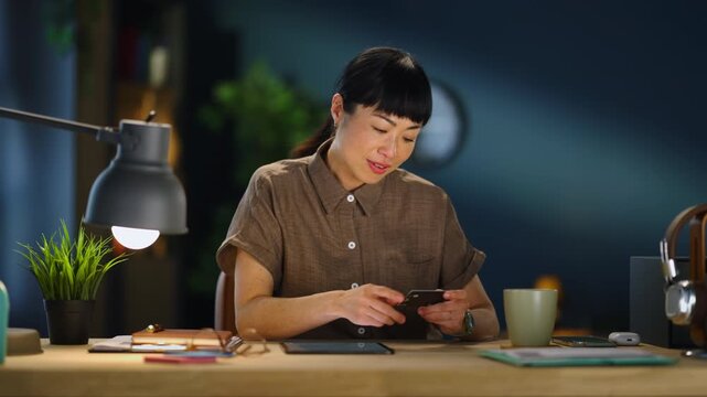 Using a Tablet for Online Shopping