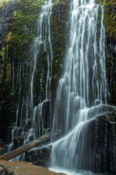 Guide Waterfall in the Northwest Tasmania