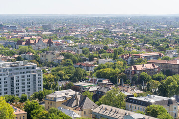 Obraz premium Panoramic cityscape of Budapest from the air with residential buildings and green areas