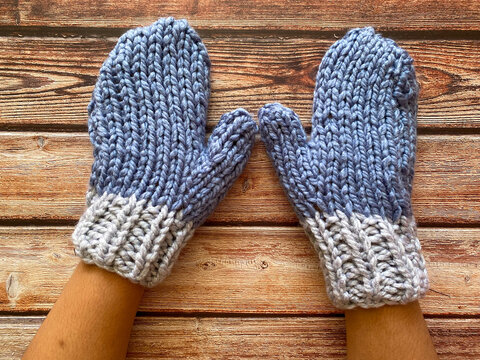 hand knitting - hand made wool accessories 