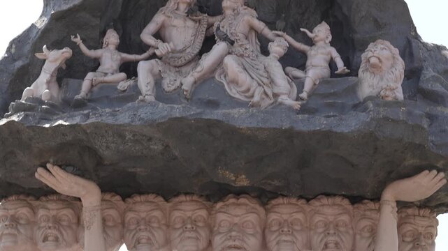 Ravana Lifting Mount Kailash with Lord Shiva and Goddess Parvati Statue in Hindu Mythology, mahakal corridor , Ujjain Shiva Shri Mahakaleshwar Jyotirlinga Temple