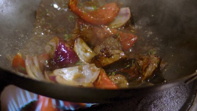 Saut&eacute;ed Loin with Pesto Spaghetti &ndash; Cooking Stock Video