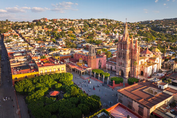 Naklejka premium Aerial view of the San Miguel Cathedral in Mexico City Plaza