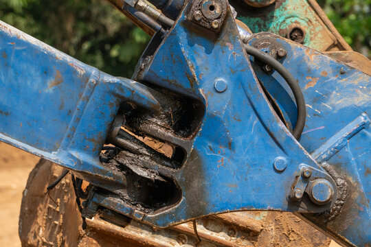 Heavy-duty hydraulic attachment for an excavator, commonly used for demolition and scrap metal processing. The component shown is likely a hydraulic cutter or multi-processor.