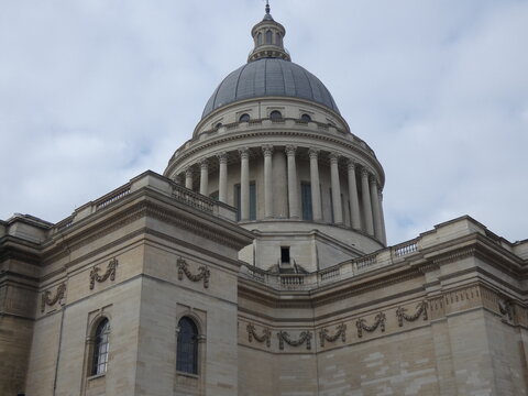 panth&eacute;on