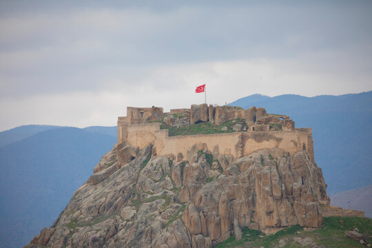 Pertek is located in the south of Tunceli province. It is separated from the Elazığ province by the Keban Dam Lake.