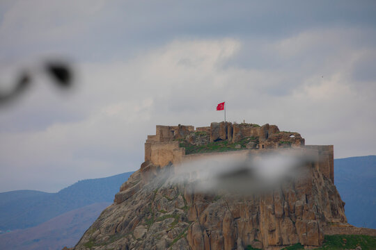 Pertek is located in the south of Tunceli province. It is separated from the Elazığ province by the Keban Dam Lake.