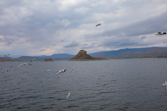 Pertek is located in the south of Tunceli province. It is separated from the Elazığ province by the Keban Dam Lake.