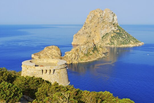 View of Torre des Savinar and Es Vedra island, Ibiza, Balearic Islands, Spain