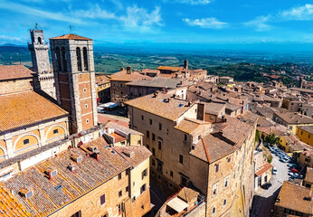 Naklejka premium Aerial view of Montepulciano,Tuscany, Italy