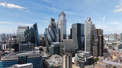 Fototapeta premium London City Financial District Skyscrapers Under Clear Blue Sky