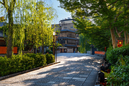 Shirakawa Canal and traditional townscape in Gion, Kyoto, Japan