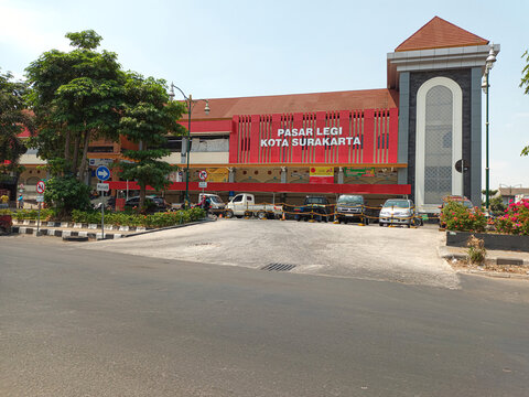 Modern Building Architecture Of Pasar Legi Traditional Market In Surakarta September 3, 2023, in Surakarta, Indonesia