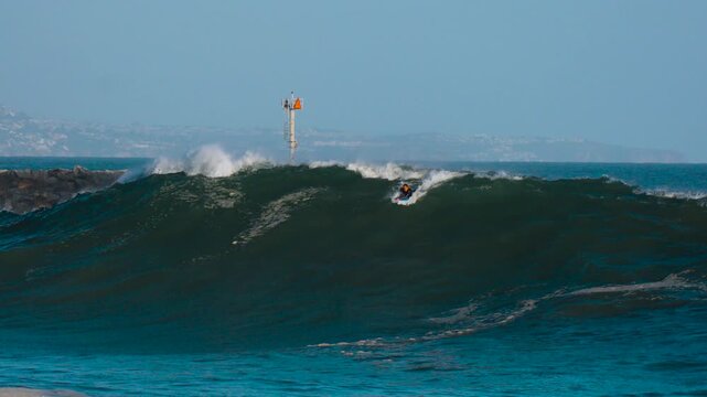 Monster shorebreak waves at The Wedge, Newport beach California