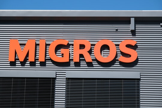 Migros Supermarkt Logo, Filiale Dietikon, Dietikon 14.6.2026