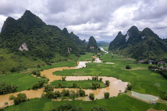 Cao Bang River Valley