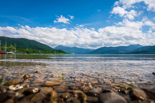 Blick auf den Tegernsee in der N&auml;he von Gmund