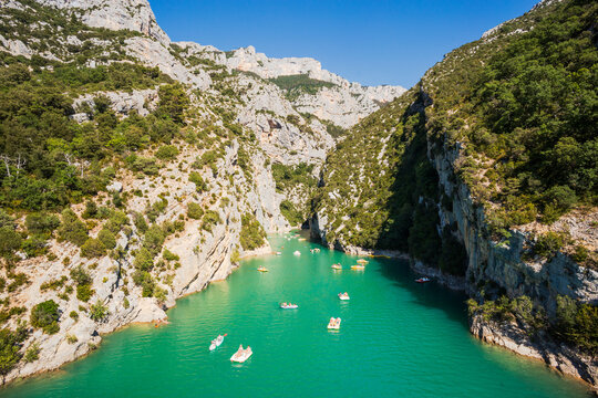 Tourists with Kayaks and Boats in Verdon Gorges beautiful canyon - France