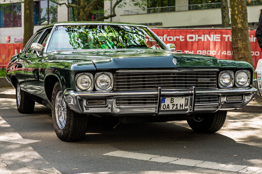 BERLIN - MAY 10, 2026: Personal luxury car Buick LeSabre, 1971. Classic Days Berlin.