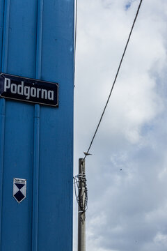 blue wooden wall and blue skay 