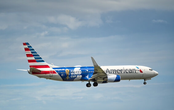 American Airlines aircraft, Boeing 737, approaching the Dallas Fort Worth International Airport (DFW). Special FIFA World Cup 26 livery.