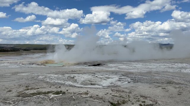 Clepsydra Geyser in Lower Geyser Basin, Yellowstone